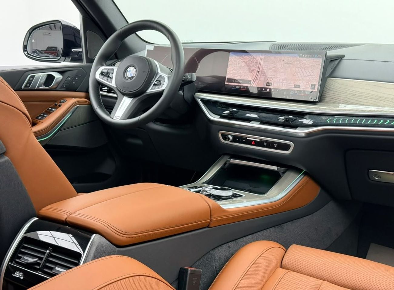 بي أم دبليو X5 XDRIVE40i M SPORT PRO بي إم دبليو X5 xDrive40i M-Sport PRO موديل 2026، ضمان بي إم دبليو + باقة خدمة 2031، سجل صيانة كامل م