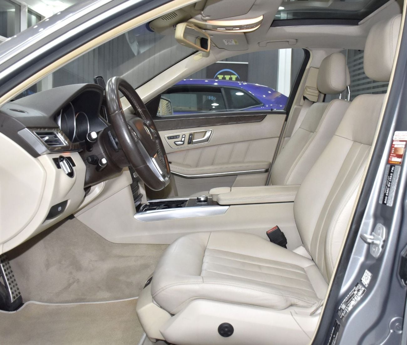 Mercedes Benz E300 AVANTGARDE SPORT EXCELLENT DEAL for our Mercedes Benz E300 ( 2015 Model ) in Grey Color GCC Specs