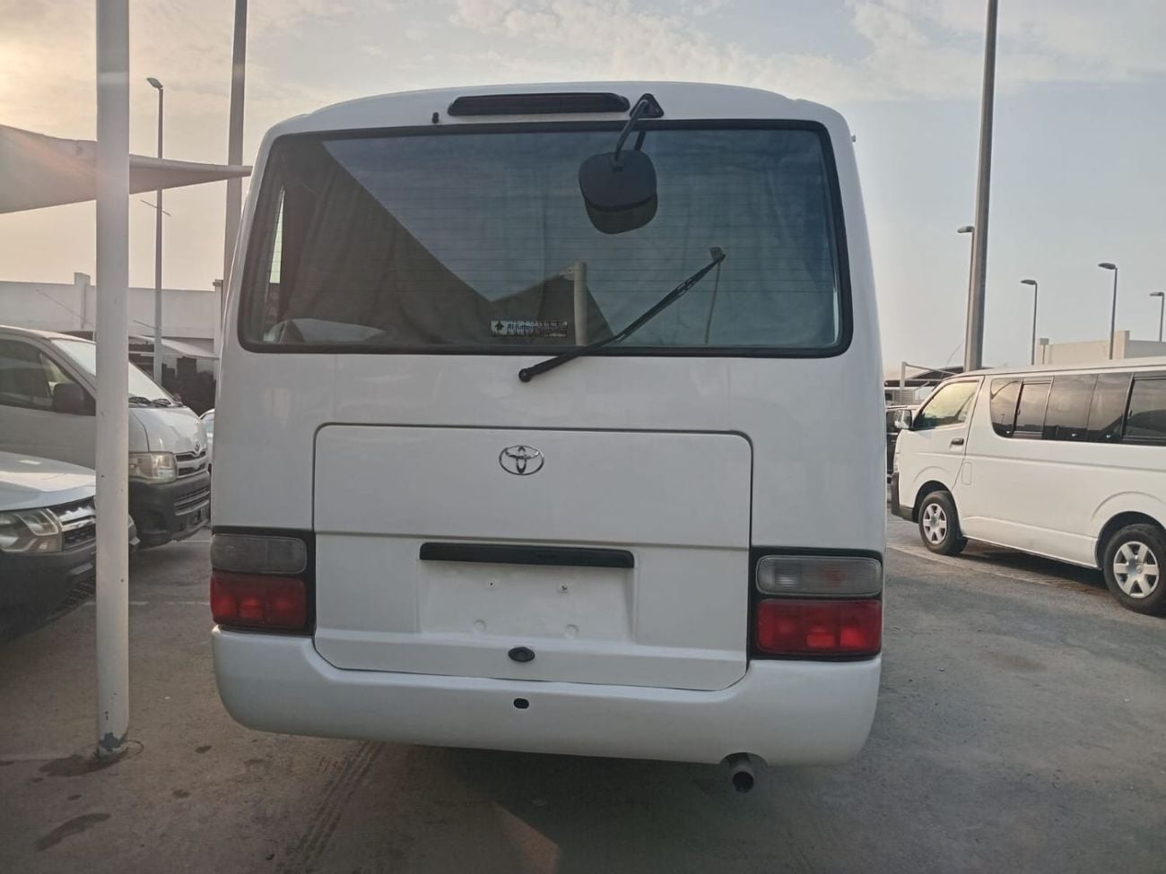 Toyota Coaster LWB 30 SEATER