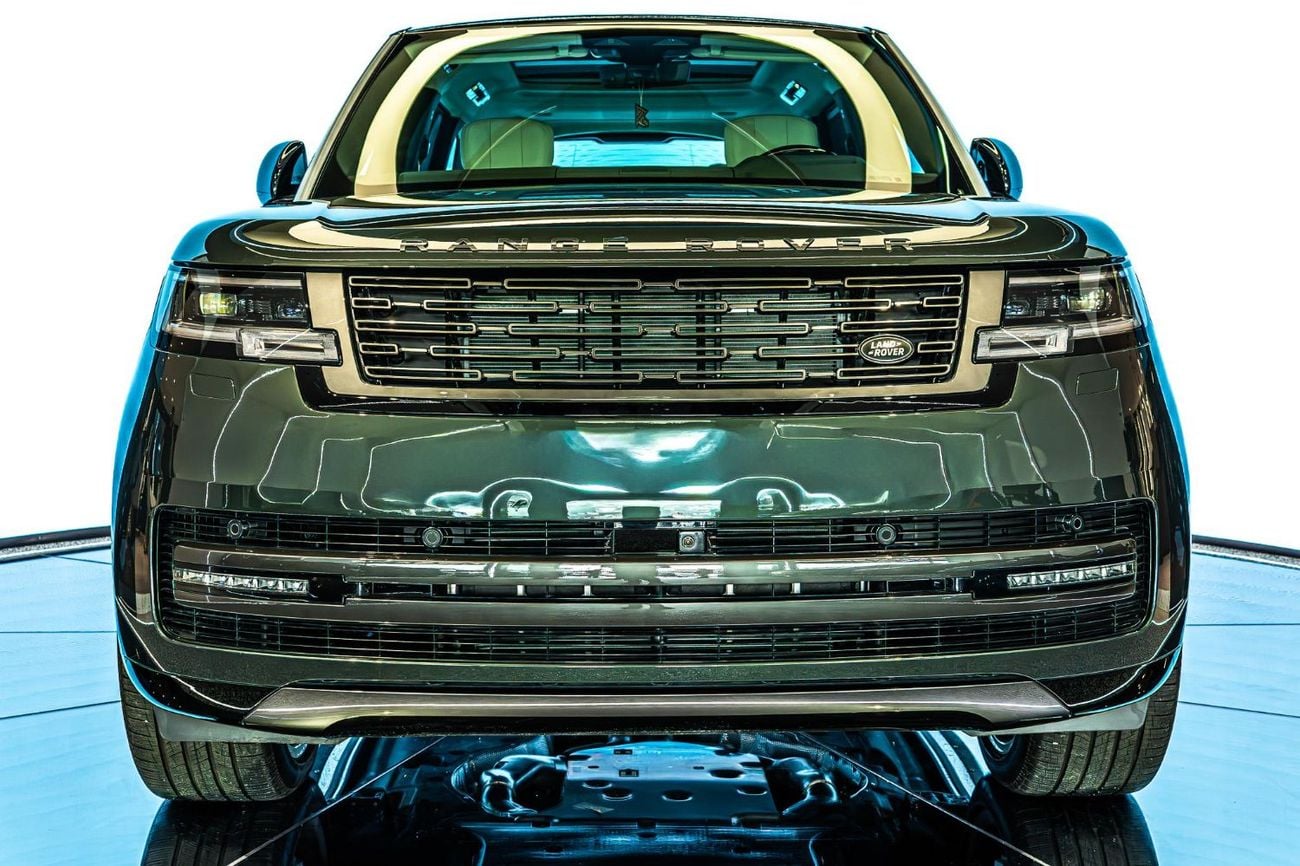 لاند روفر رينج روفر AUTOBIOGRAPHY P530 | Belgravia Green | Black Roof | White Interior | Shadow Exterior Package | GCC Specs