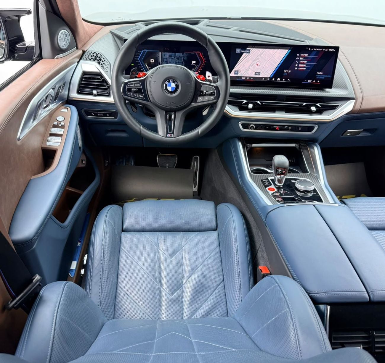 بي أم دبليو XM M SPORT بي إم دبليو XM موديل 2024، ضمان بي إم دبليو + باقة خدمة 2029، سجل صيانة كامل من بي إم دبليو، مقصورة