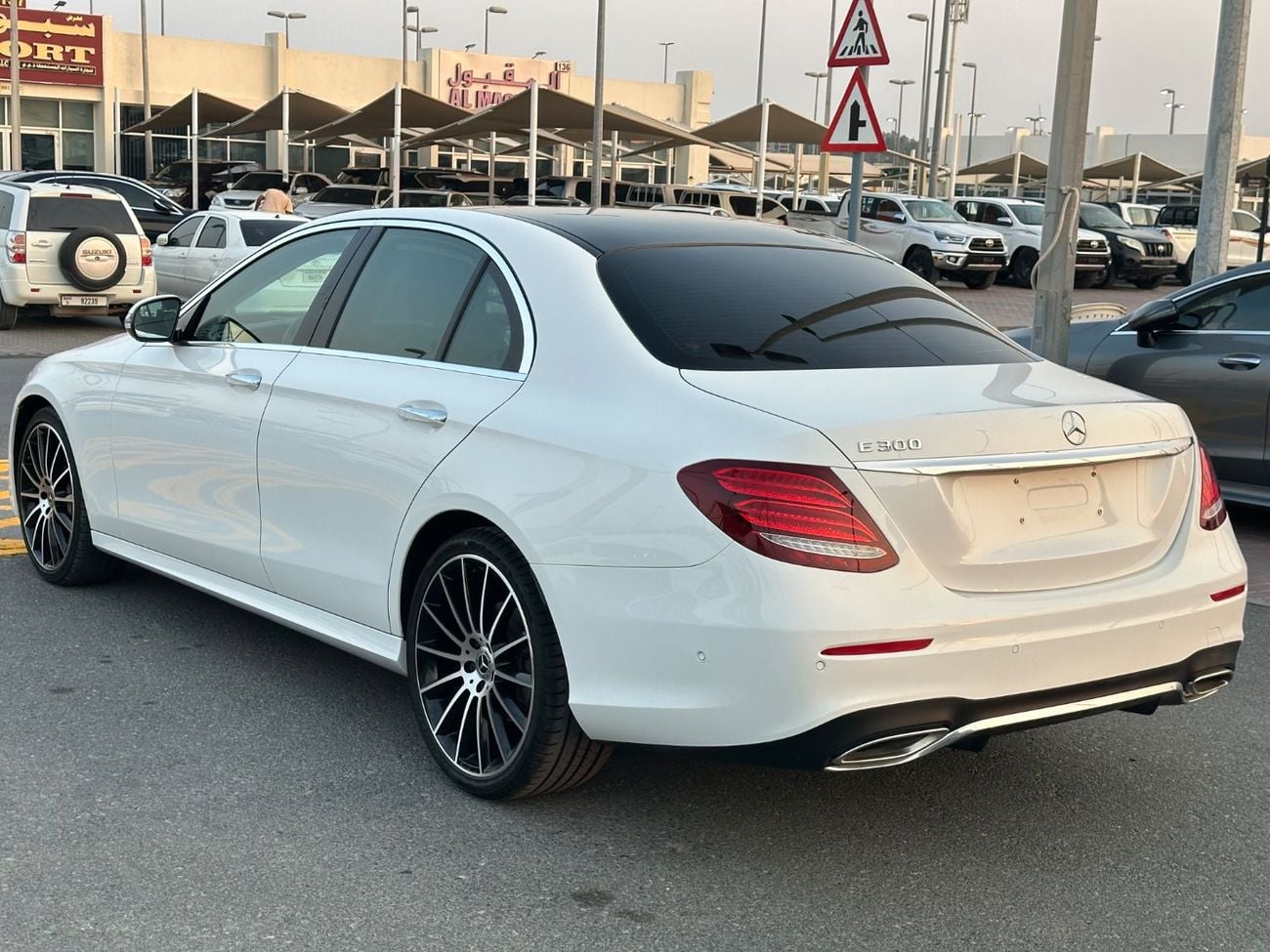 مرسيدس بنز E300 AMG