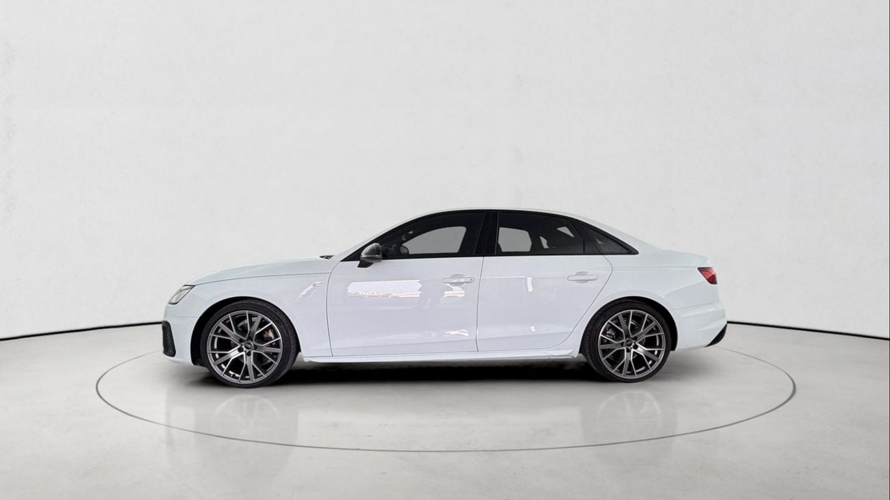 أودي A4 35 TFSI S-LINE | شامل الضمان | 0 دفعة أولى