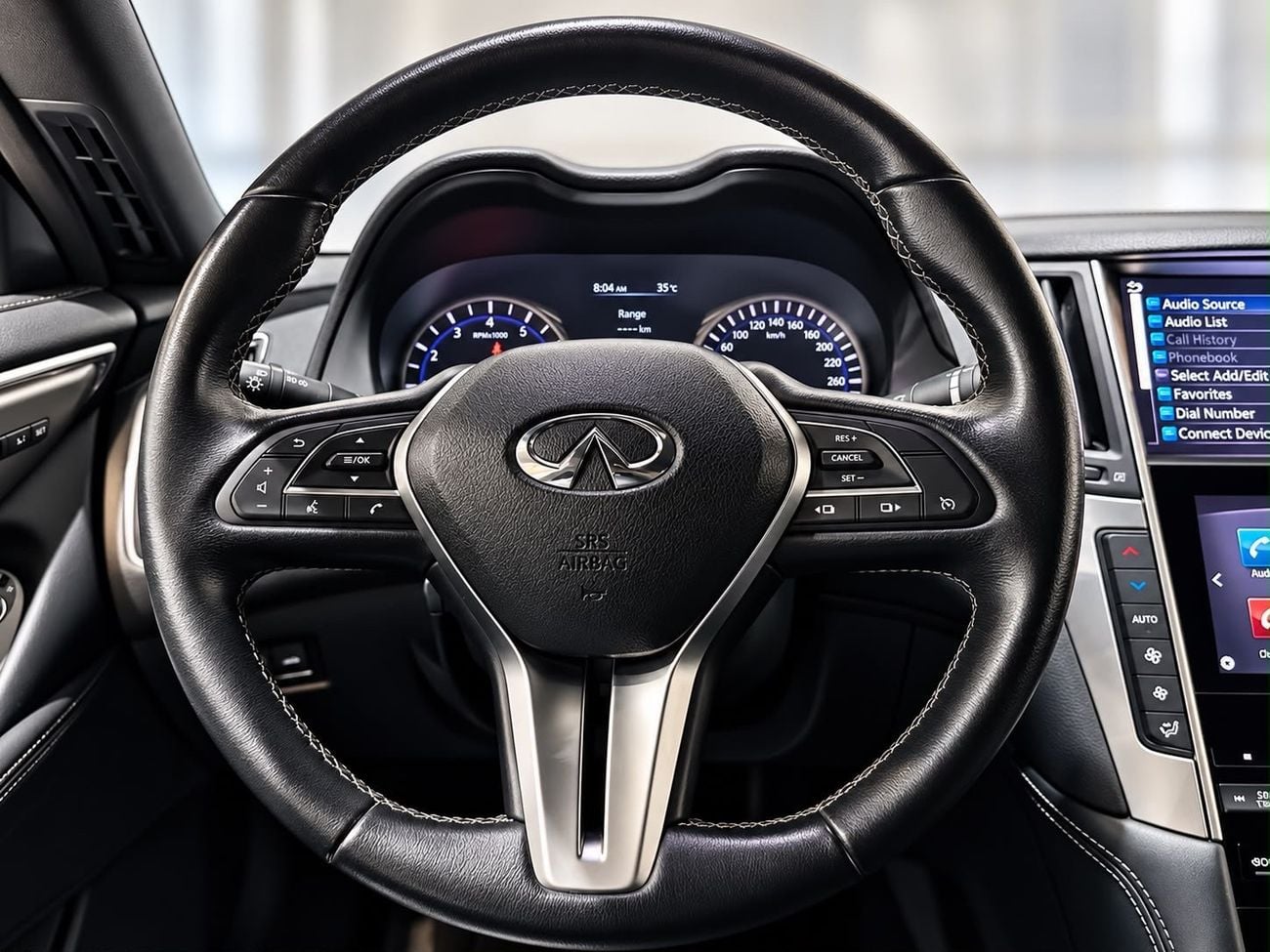 Infiniti Q60 PREMIUM LUXE