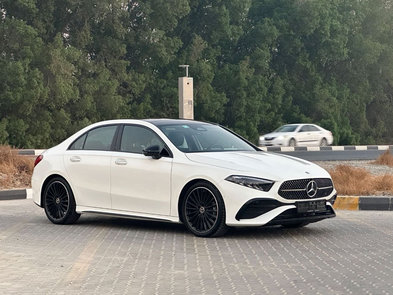 Mercedes Benz A200 PREMIUM PLUS