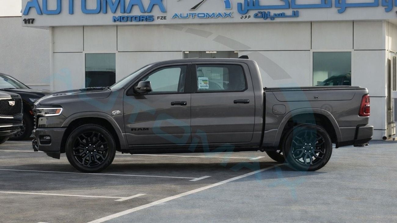 RAM 1500 Limited Crew Cab eTorque V8 5.7L (For Export , НА ЭКСПОРТ) PY 26/26 Crew Cab eTorque V8 5.7L GCC Без пробега