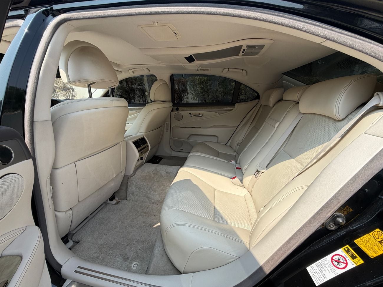 Lexus LS460 PLATINUM LWB 4ST