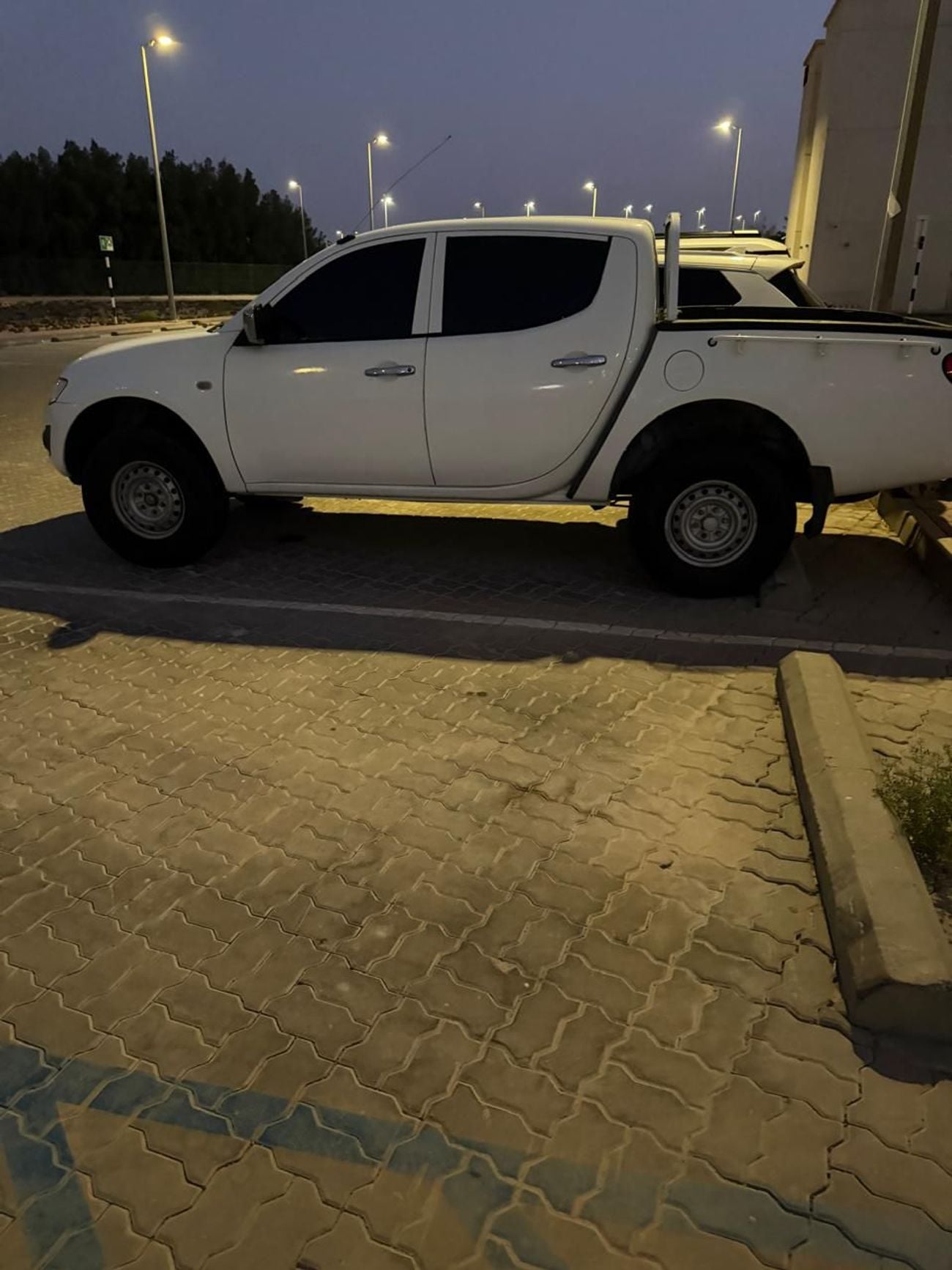 ميتسوبيشي L200 GL
