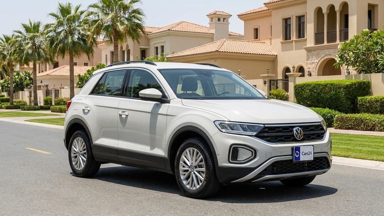 Volkswagen T-ROC LIFE 2024 | AED 900/Month | 0 DP | 30 Day Return | Warranty | Service History