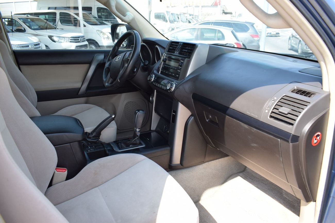 Toyota Prado TX-L Toyota Prado TXL 6 Cylinder, Model: 2011.