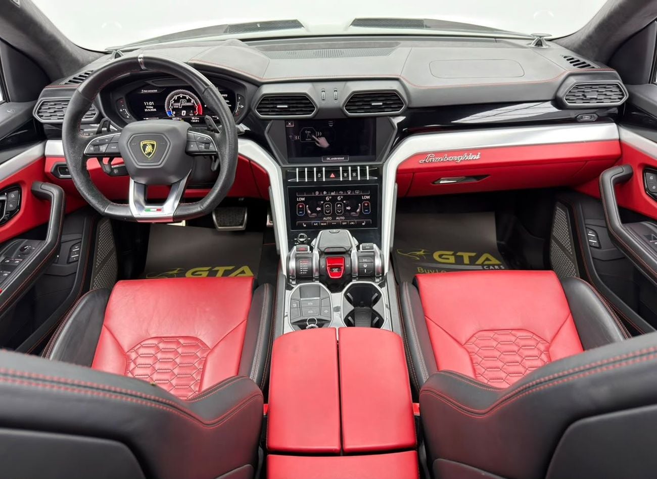 Lamborghini Urus STANDARD