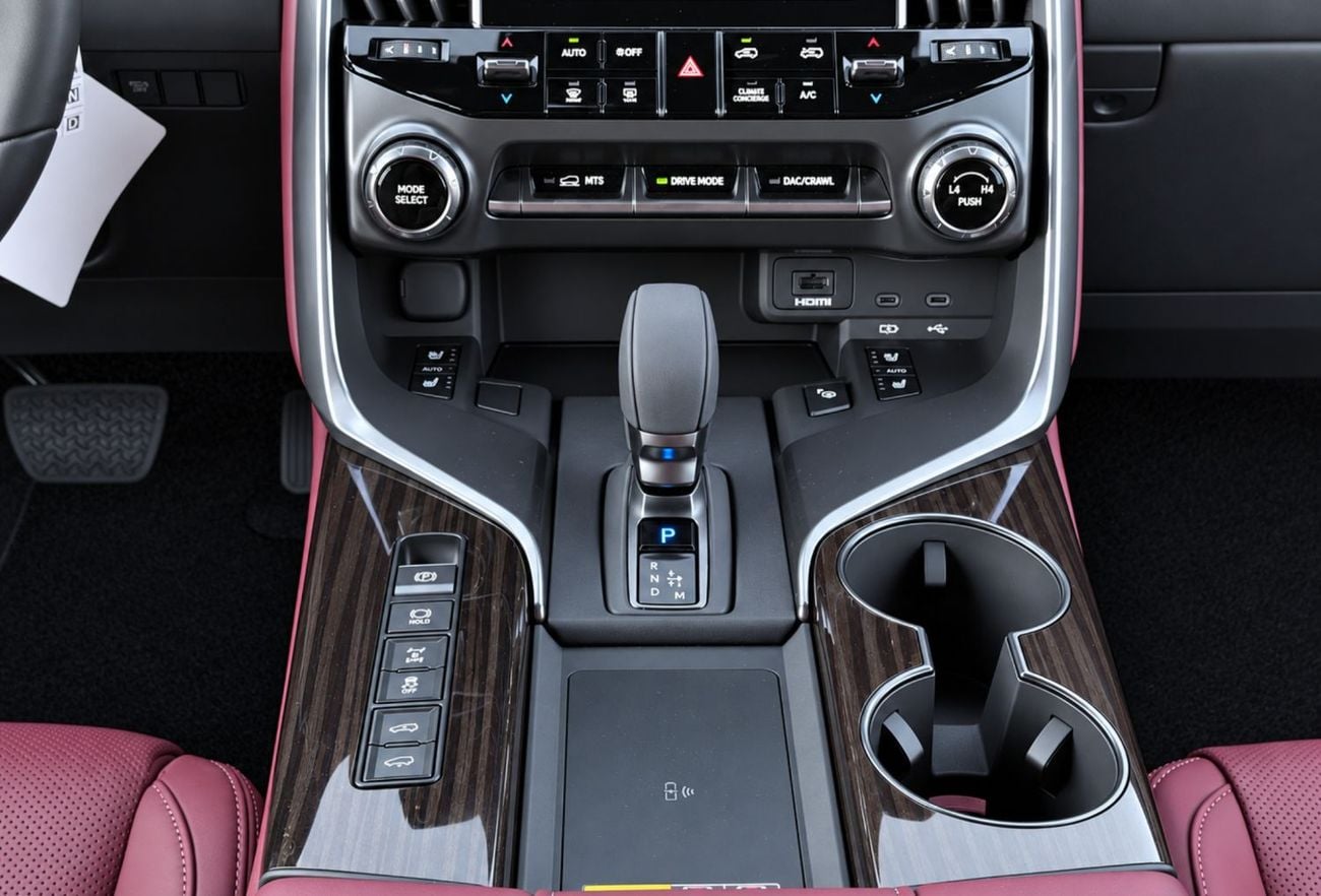Lexus LX700h SIGNATURE 3.5L,HYBRID,25 MARKLENSIN SPKRS,AUTO PARK,FULL OPTIONS,A/T,2026MY ( FOR EXPORT ONLY)