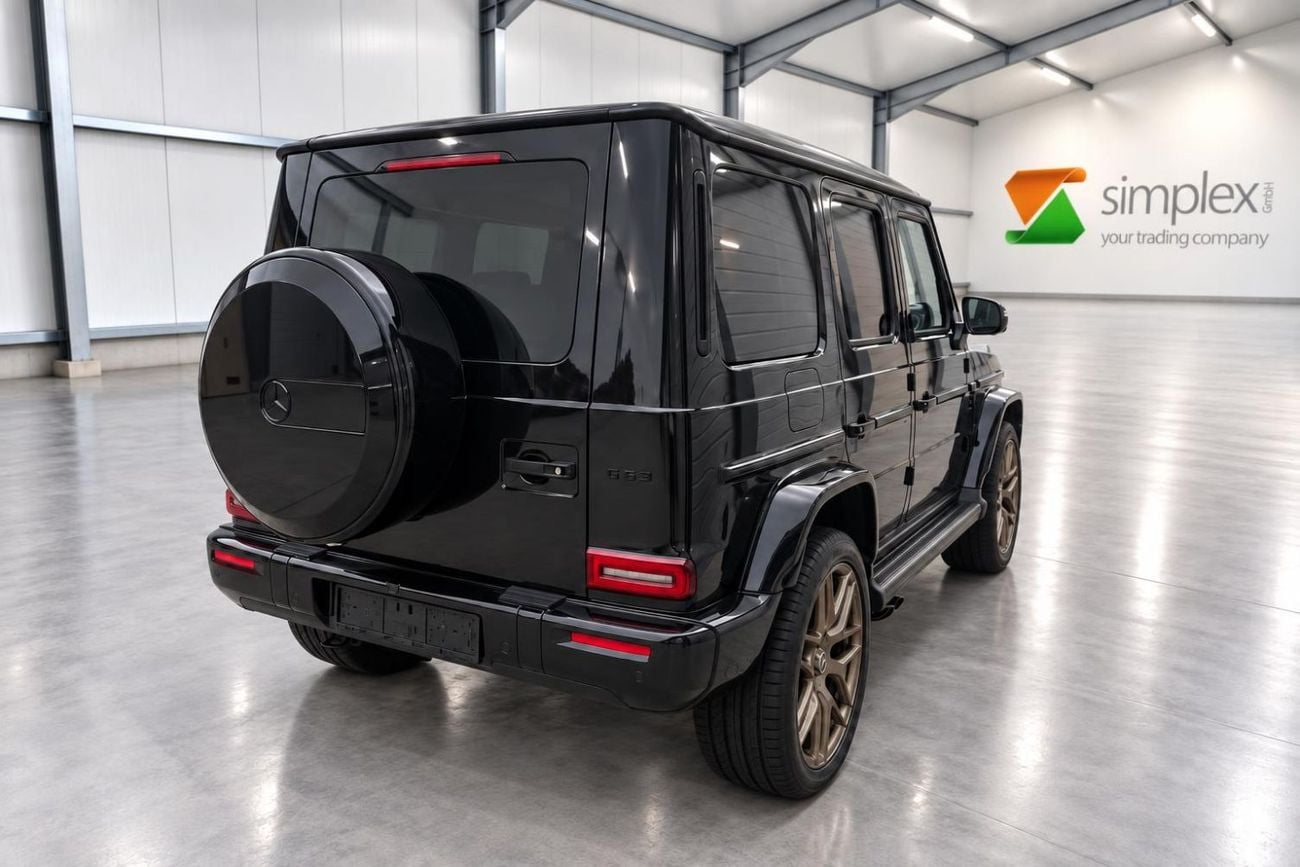 Mercedes Benz G63 AMG STANDARD