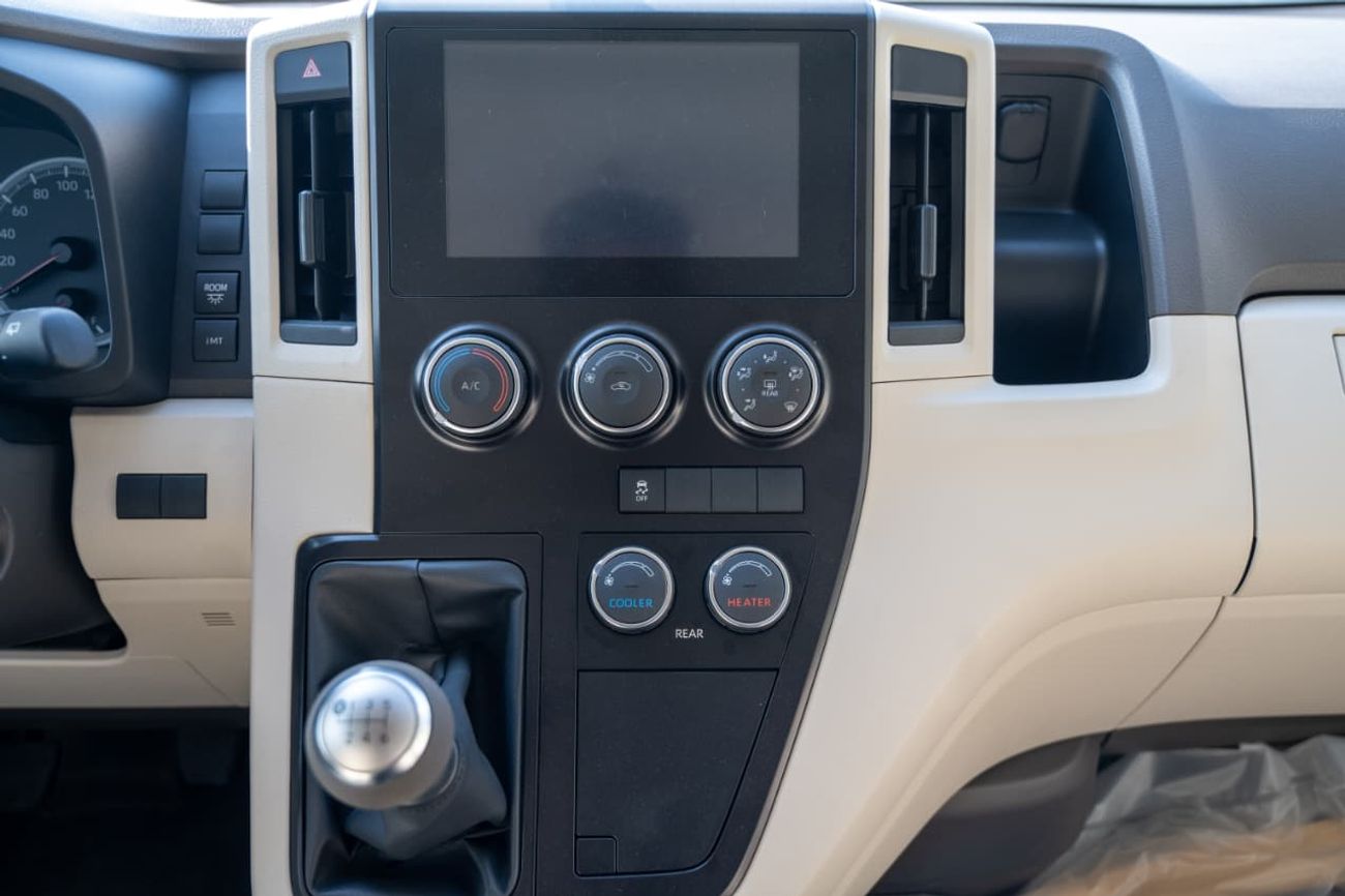 Toyota Hiace GL
