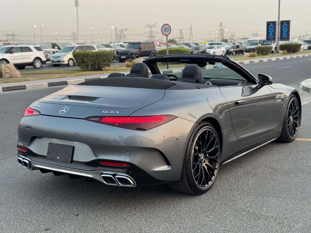 Mercedes Benz SL63 AMG STANDARD BRAND NEW 900km