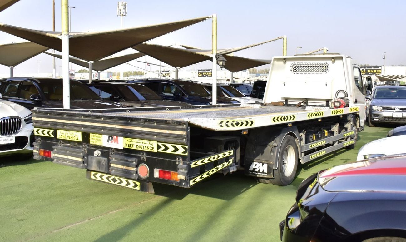 Mitsubishi Fuso Canter . EXCELLENT DEAL for our Mitsubishi Canter Fuso ( 2021 Model ) in White Color GCC Specs