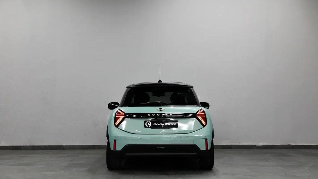 Mini Cooper S STANDARD MINI Cooper S | AED 1300 monthly Ref#W30356