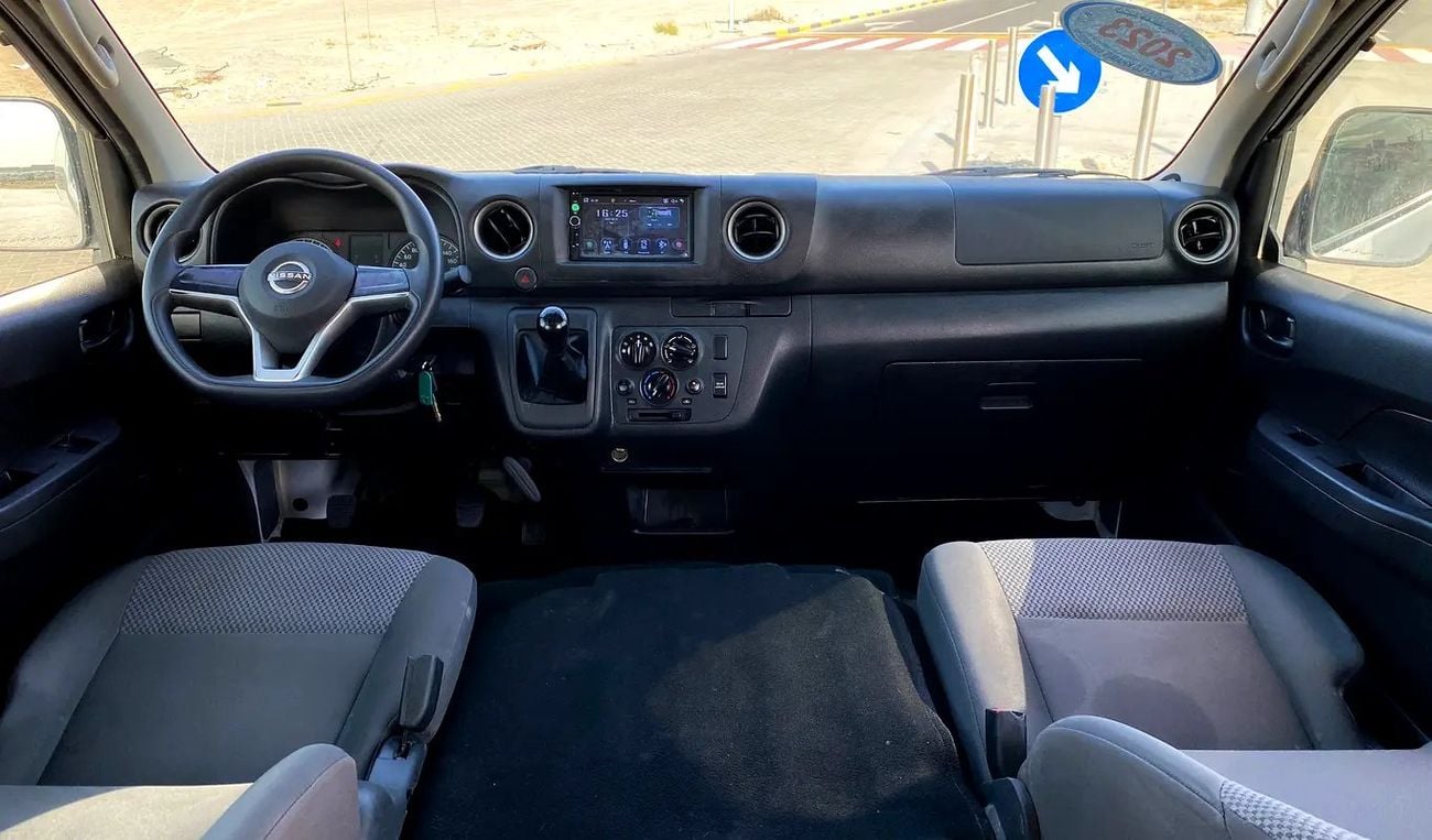 Nissan Urvan 2.5 L | | GCC | Accident-Free | In Excellent Condition | 1428 P.M