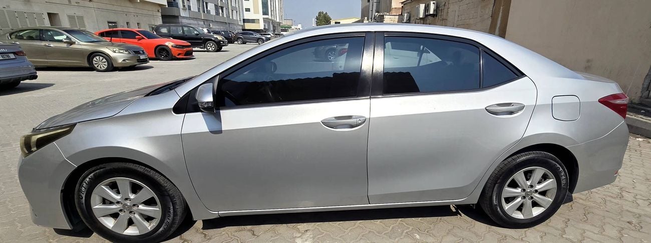 Toyota Corolla SE