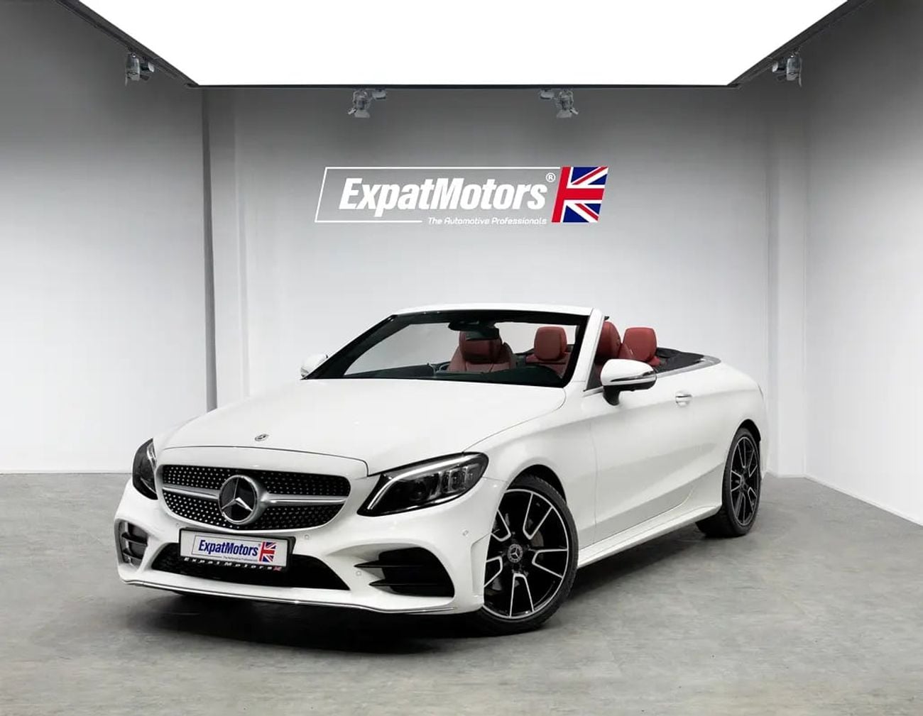 Mercedes Benz C200 C200 AMG Cabriolet • 0% DP Available • Mercedes Warranty until • GCC