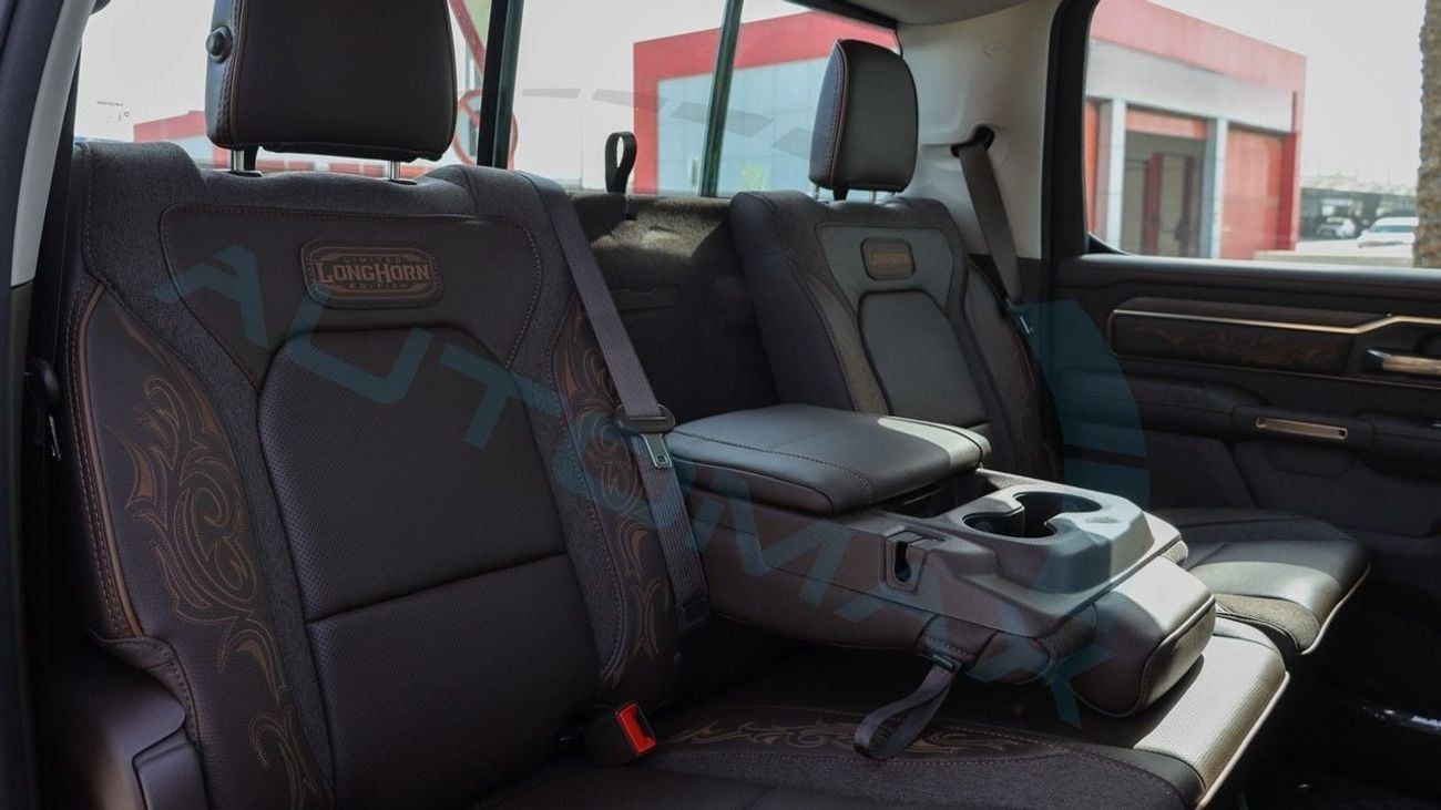 RAM 1500 Limited Longhorn Crew Cab Hurricane (For Export , НА ЭКСПОРТ) PY 26/26 Crew Cab Hurricane H.O 3.0TT GCC Без пробега