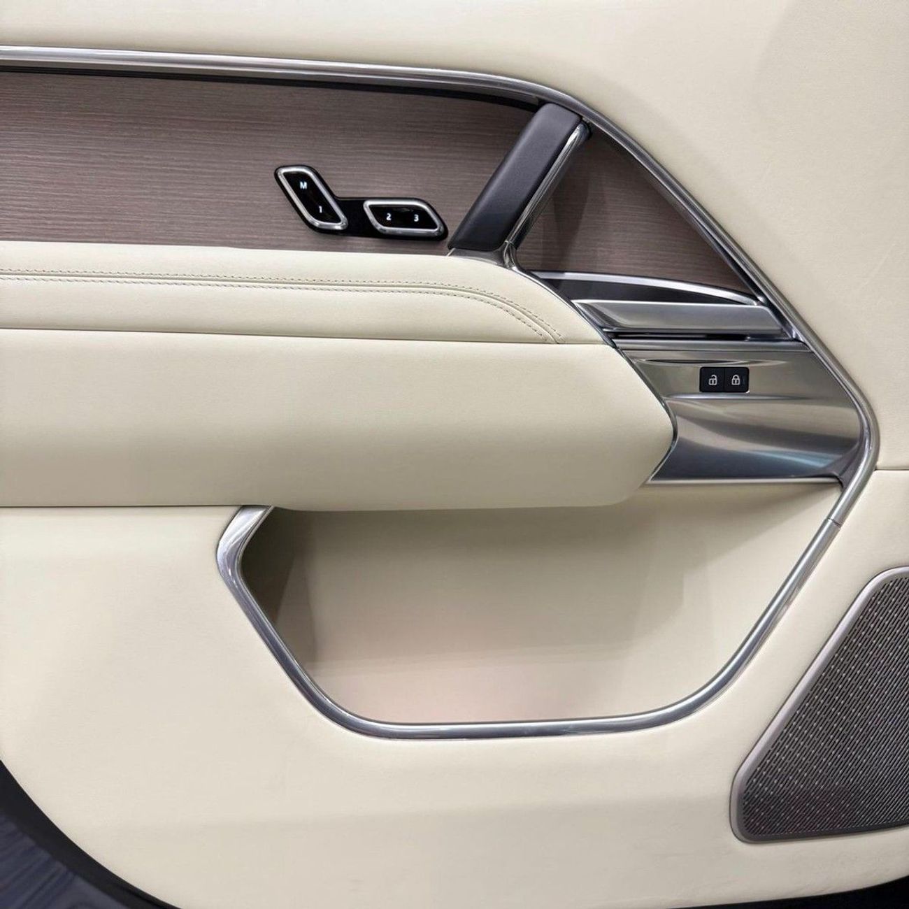 لاند روفر رينج روفر AUTOBIOGRAPHY P530 Land Rover Range Rover 2024 مواصفات خليجية