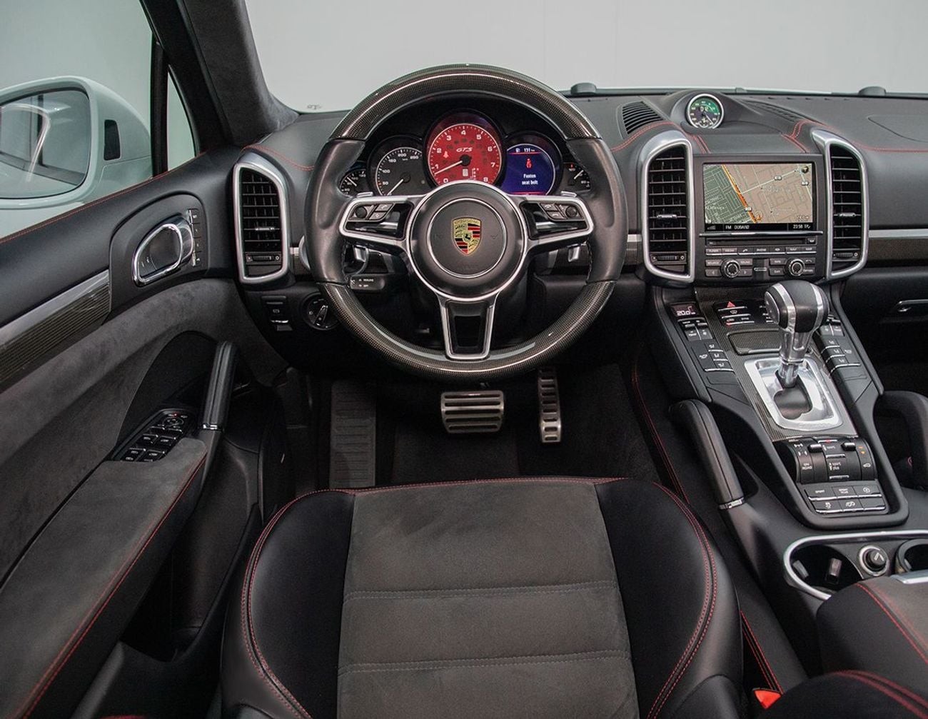 Porsche Cayenne GTS