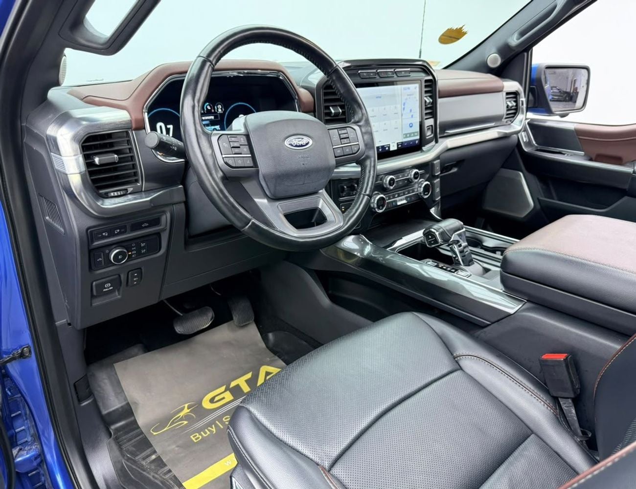 فورد F 150 لاريات