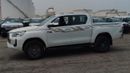 Toyota Hilux SR5 (NON GCC)