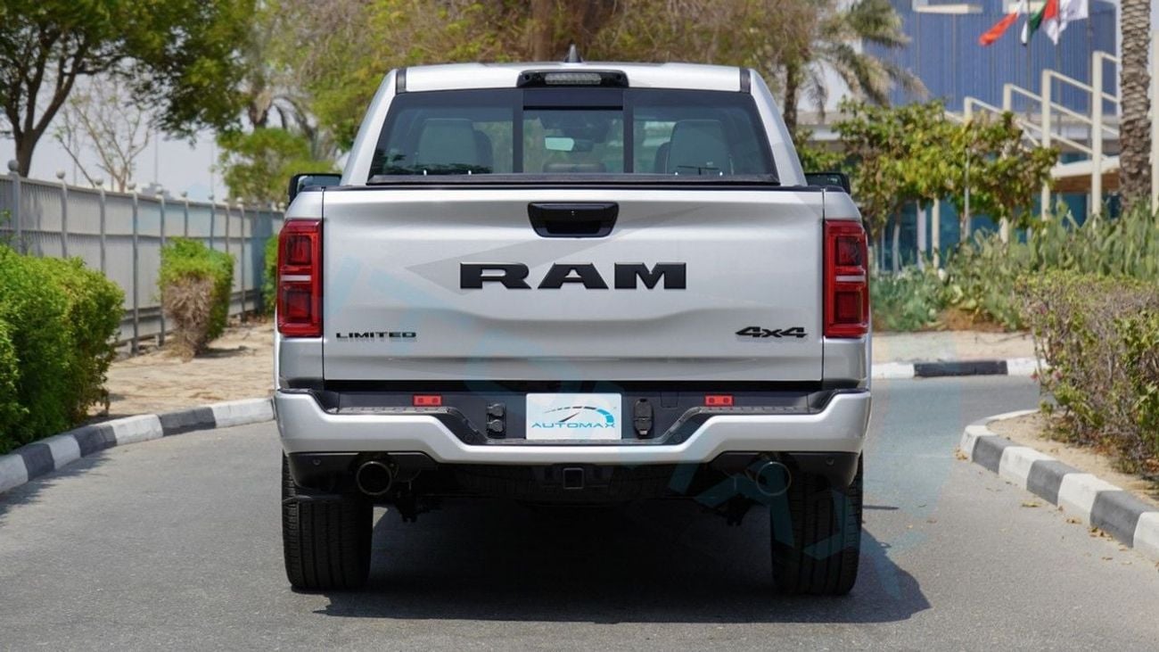 رام 1500 LIMITED Crew Cab eTorque V8 5.7L GCC 2026 With 5 Years Warranty or 200,000 Km Warranty