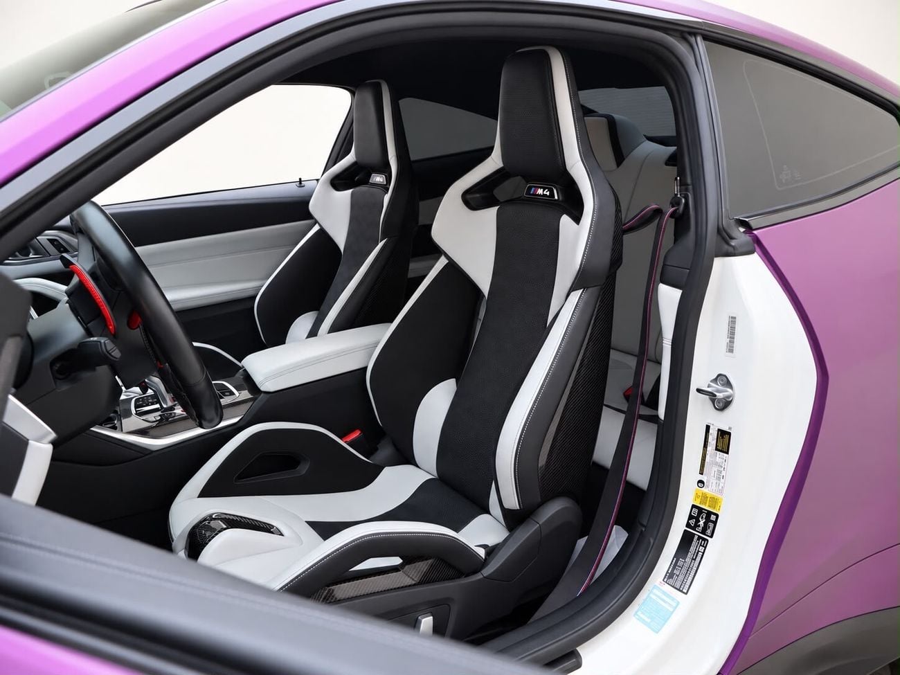 BMW M4 COMPETITION M XDRIVE