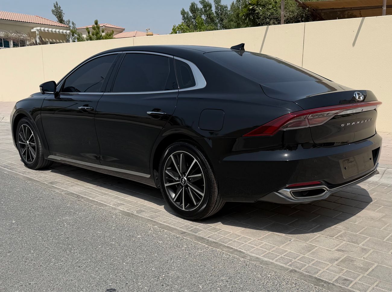 Hyundai Grandeur 2.5L