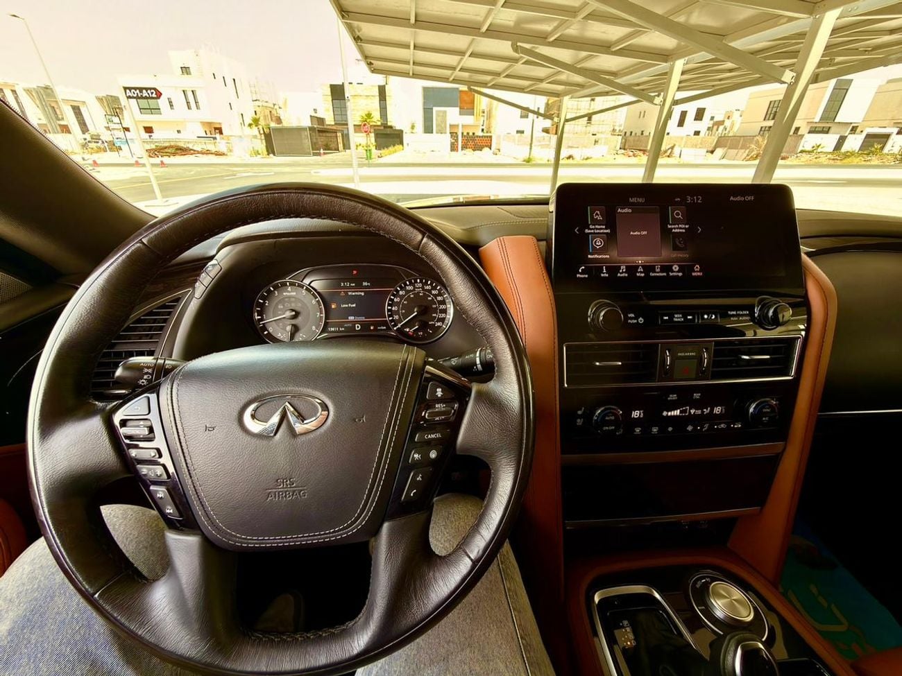 إنفينيتي QX80 لوكس سينسوري