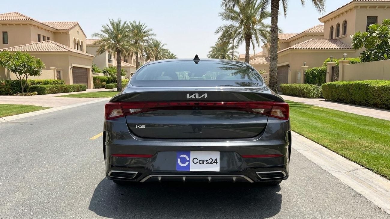 كيا K5 LX كارس24 هي سوق ضخم للسيارات المستعملة موثوق ومضمون ٪كارس24 هي سوق ضخم للسيارات المستعملة موثوق ومضمون