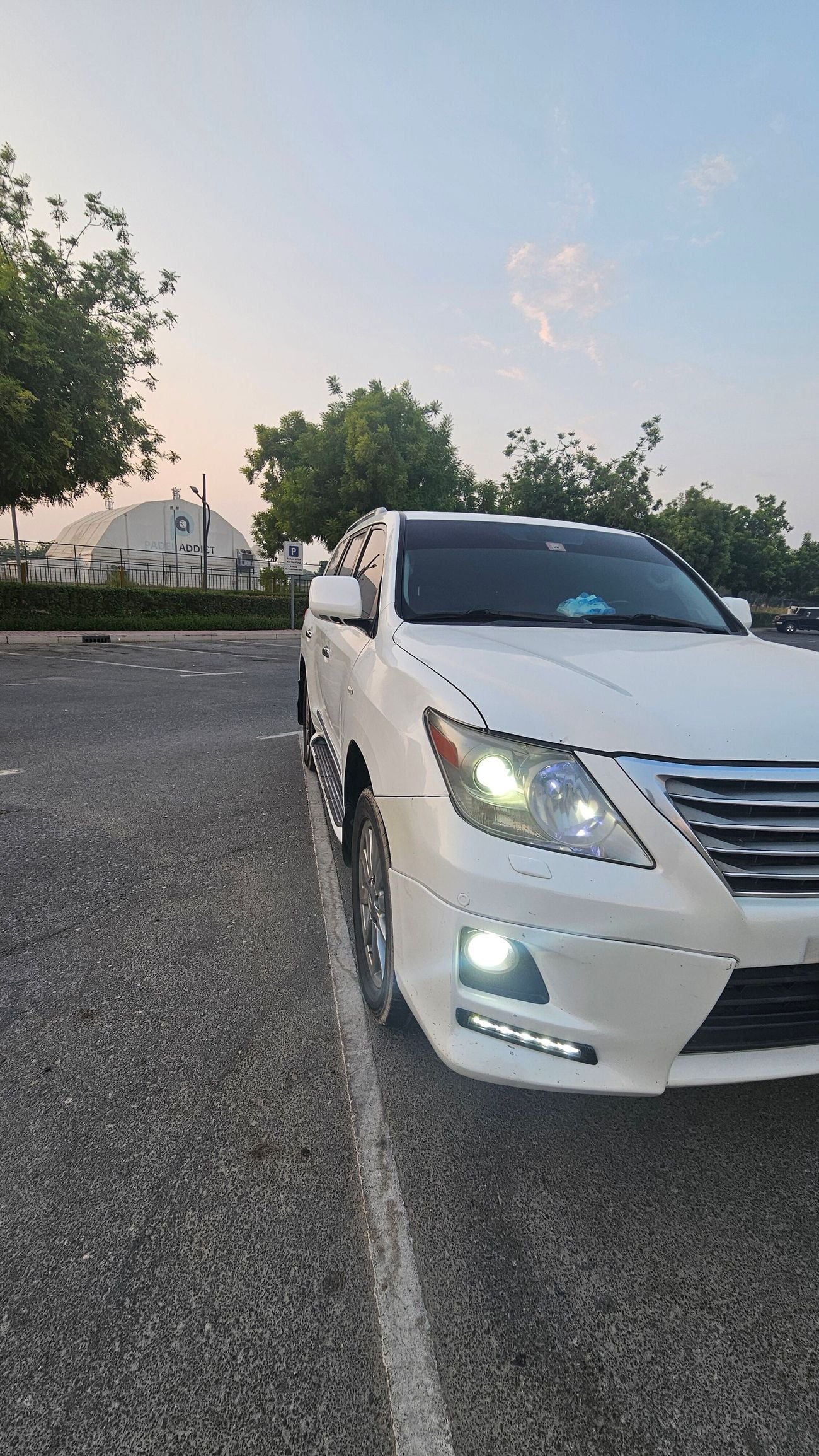 Lexus LX570 TOP NAVIGATION SPORT