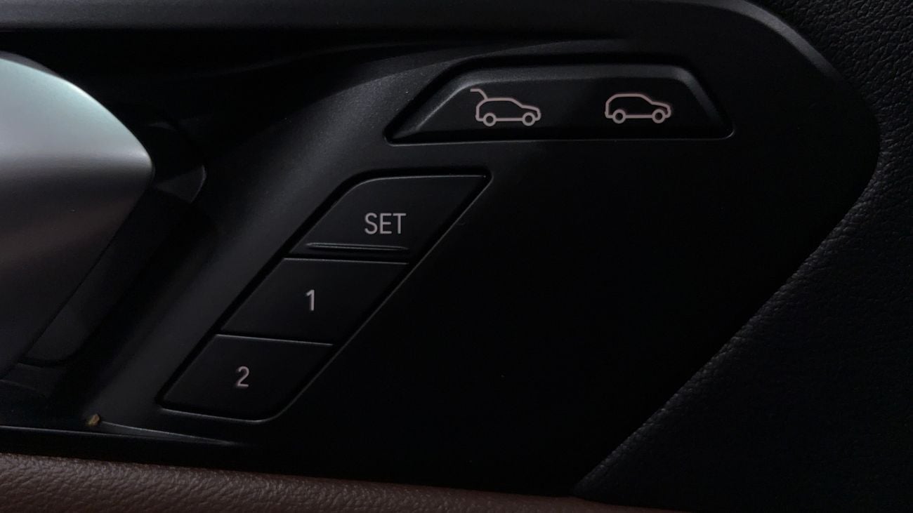 بي أم دبليو X6 40i M SPORT كارس24 هي سوق ضخم للسيارات المستعملة موثوق ومضمون ٪كارس24 هي سوق ضخم للسيارات المستعملة موثوق ومضمون