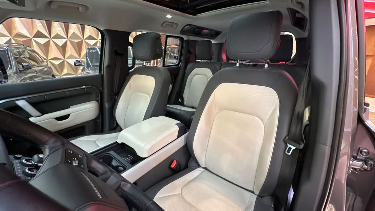 لاند روفر ديفندر P400 SE X Dynamics
