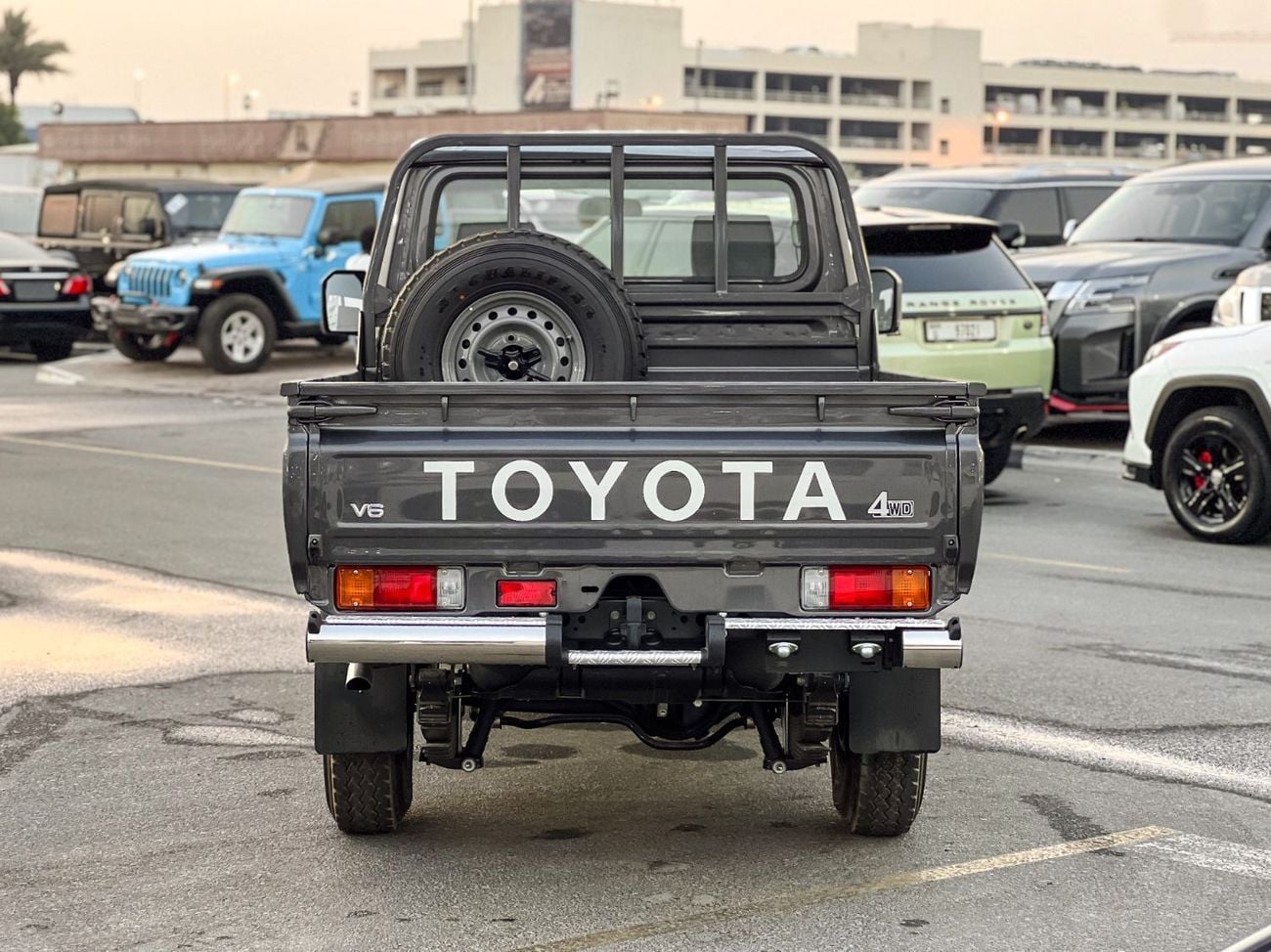Toyota Land Cruiser Pick Up 4.0L V6 STD-E EXPORT ONLY - TOYOTA LC79 4.0L STD-E