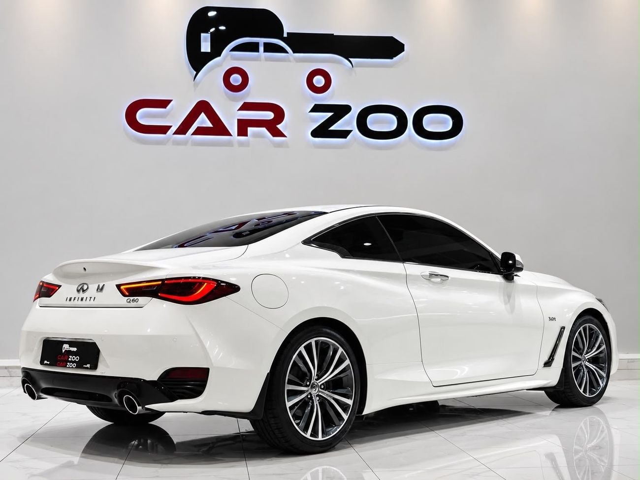 Infiniti Q60 PREMIUM LUXE