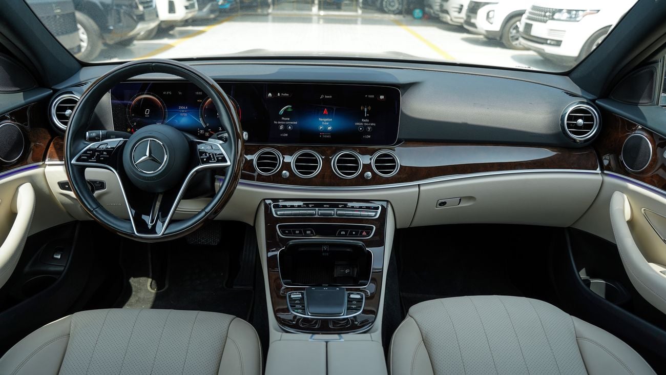 Mercedes Benz E300