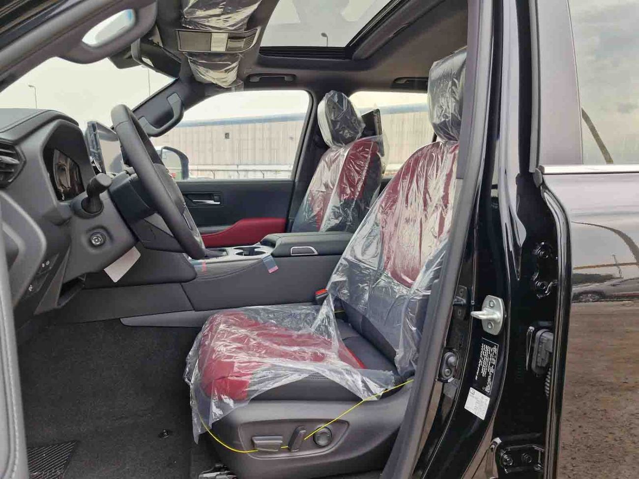 Toyota Land Cruiser VXR 3.3L
