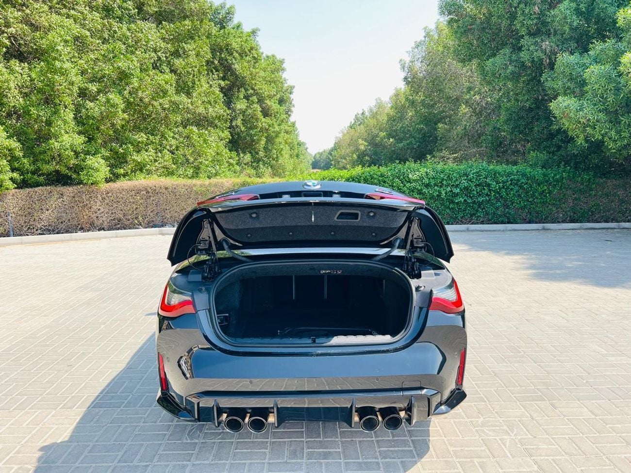 بي أم دبليو M4 COMPETITION M XDRIVE 3.0L