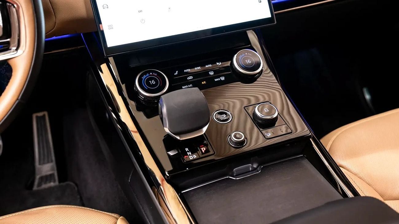 لاند روفر رينج روفر سبورت ديناميك HSE P400 HSE P400 | GCC SPEC