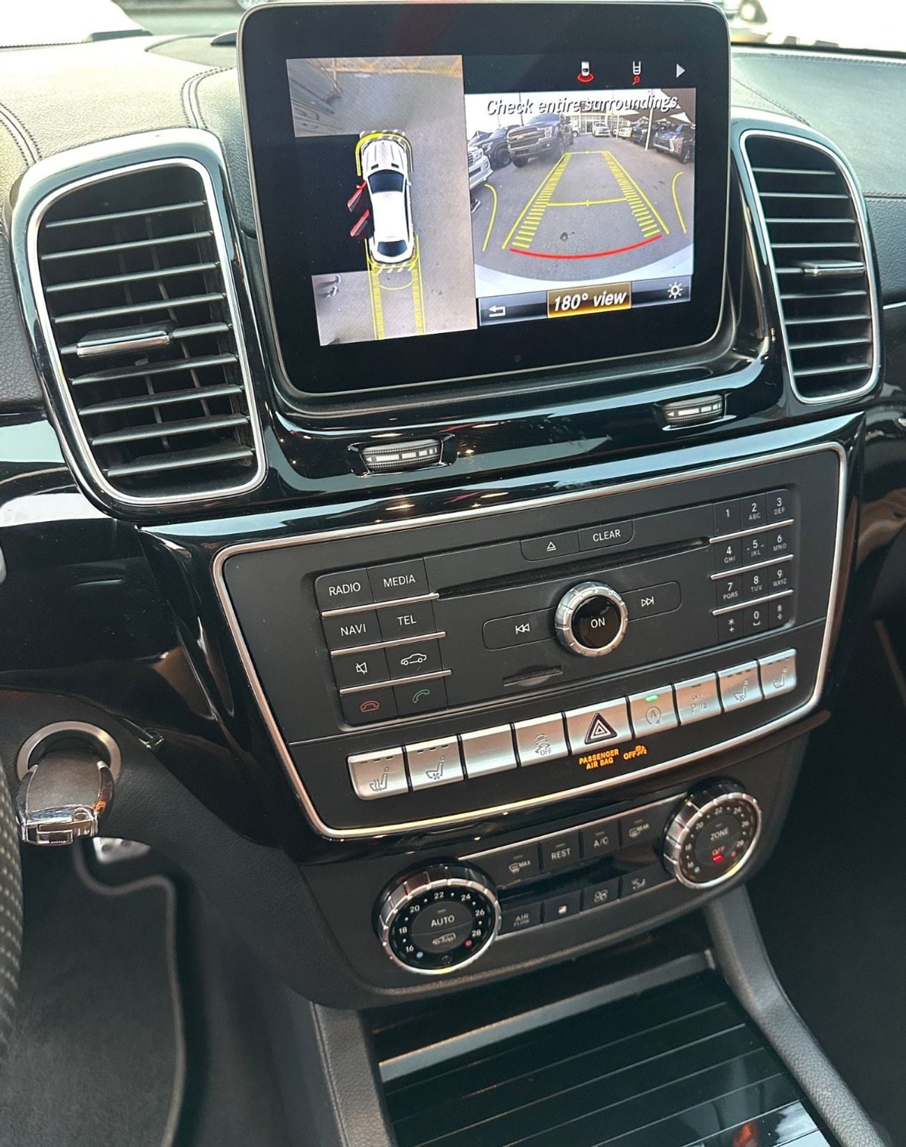 مرسيدس بنز GLE 43 AMG ستاندارد