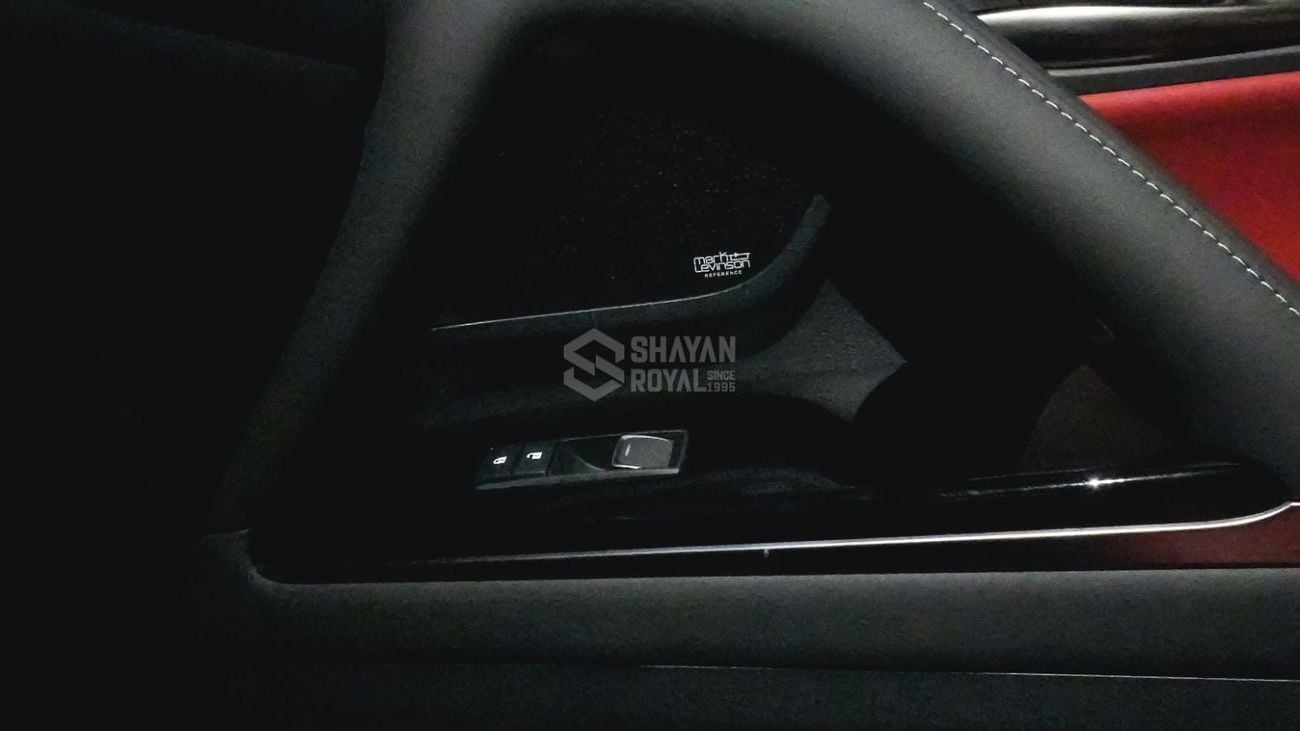 لكزس LX 700h F SPORT محرك هجين سعة 3.5 لتر، محرك V6 مزدوج، 5 مقاعد، نظام صوتي مارك ليفينسون 25، نظام ركن آلي، دفع رباعي أ