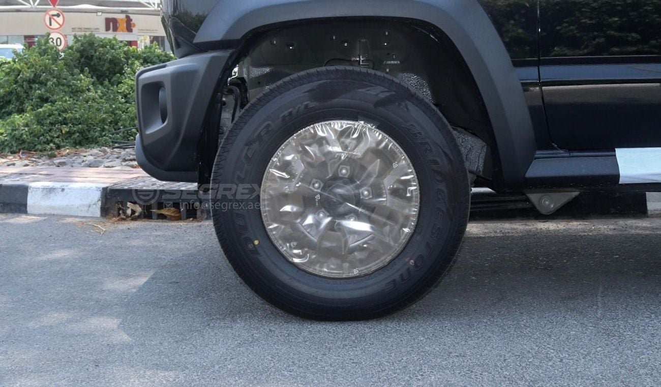 سوزوكي جيمني GL . 1.5L . Petrol . 4WD . 5-Speed Manual . 5 Seats . 5 Doors موديل 2026. للتصدير
