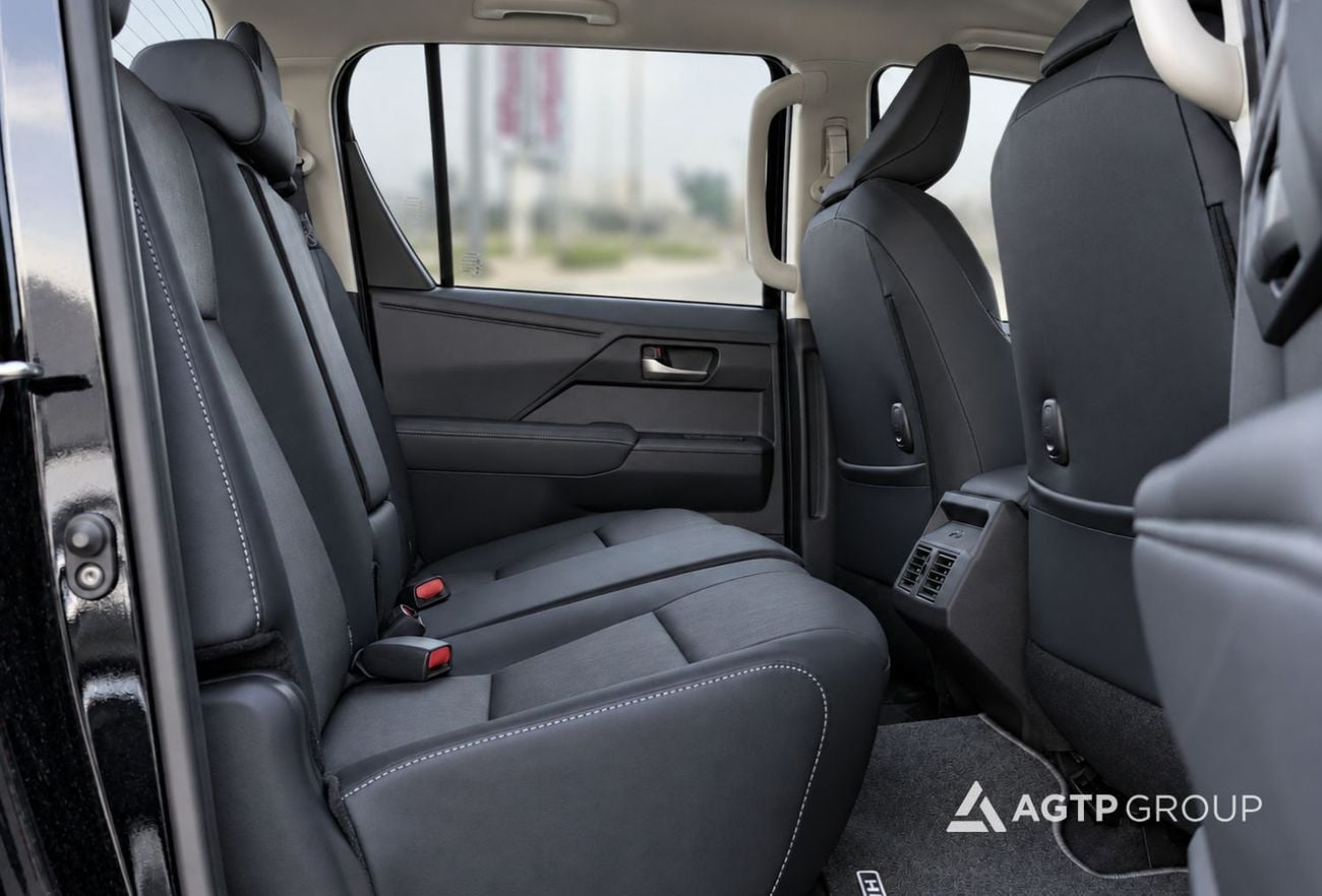 Toyota Hilux TRAVO 2.8L Turbo Diesel | FULL OPTION | Automatic | 4WD | Black | Double Cab | 2027 | READY EXPORT