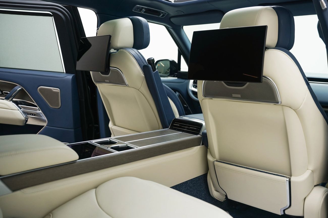 Land Rover Range Rover SV LWB P615
