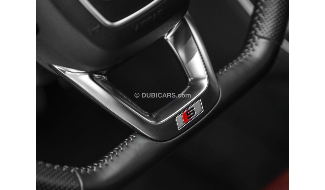 أودي SQ8 2 YEARS WARRANTY - 2 YEARS FREE SERVICE - SQ8 DIESEL - TOP SPECS - 450 HP - LIKE NEW
