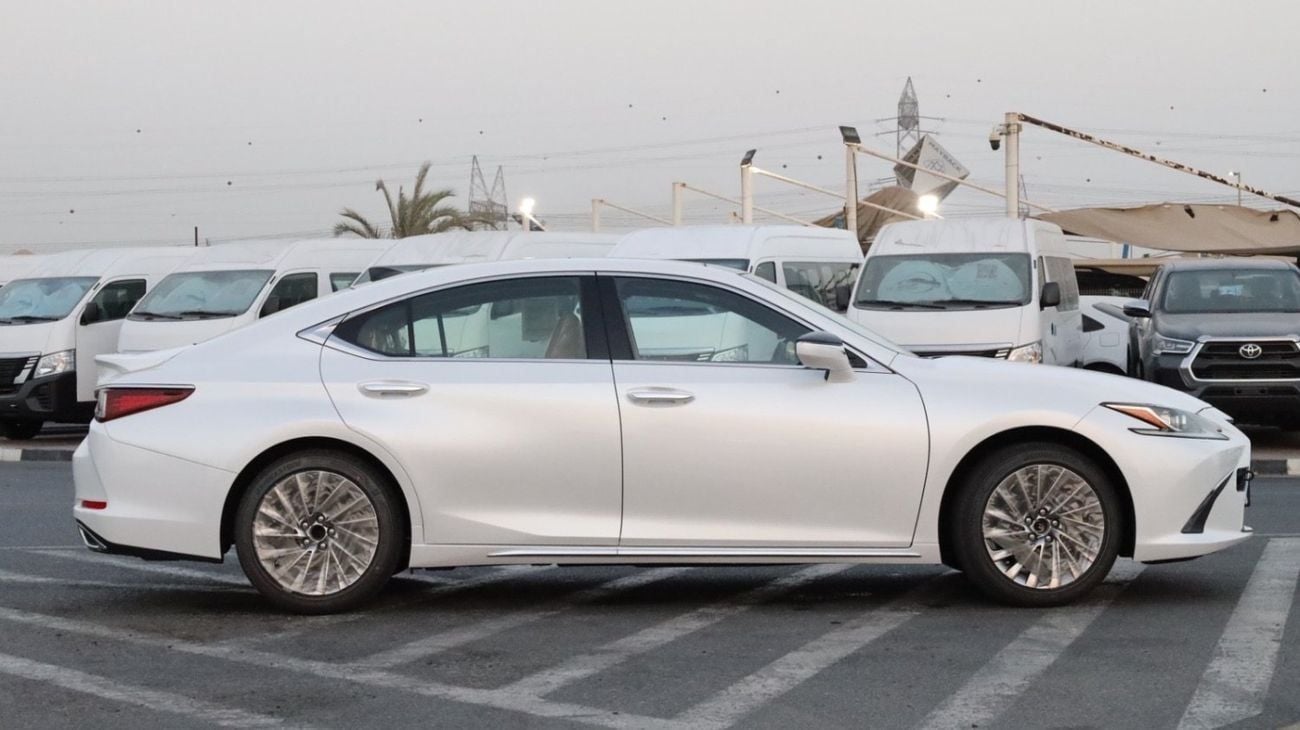 Lexus ES350 PLATINUM
